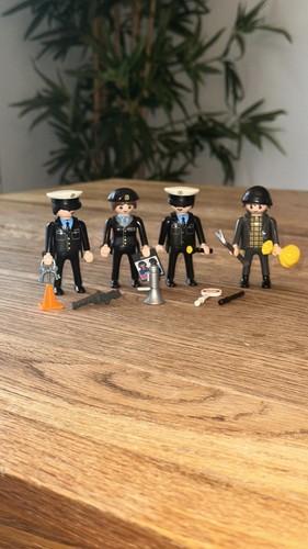 Playmobil police figures with - police,