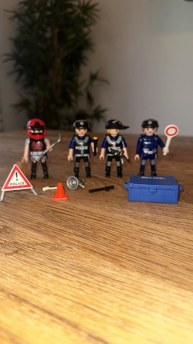 Playmobil police figures with - police,