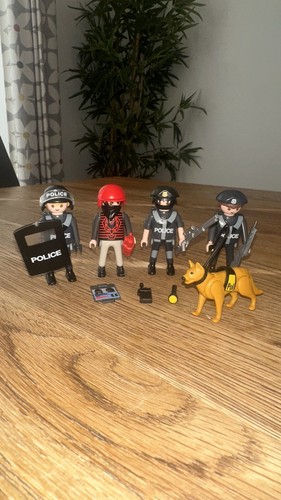 Playmobil police figures - police,