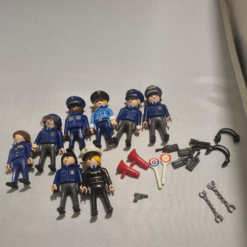 Playmobil police officers - police,