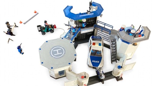 Playmobil police headquarters - playmobil,