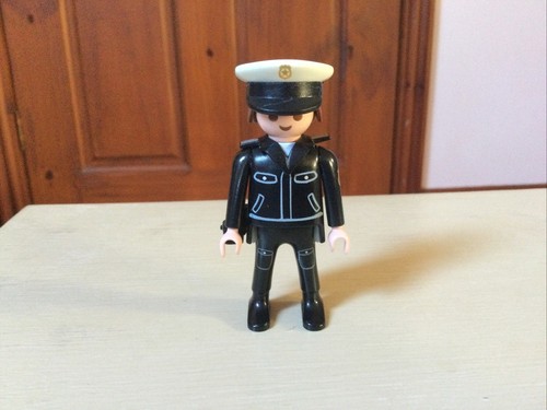 Playmobil figures policeman - playmobil, figures: